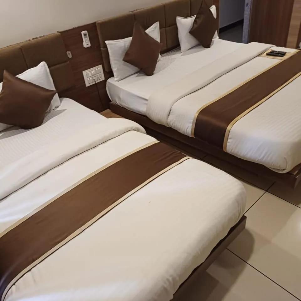 Goyal Plaza Hotel 5 Mint. Waling Distance From Pushkar Lake Esterno foto