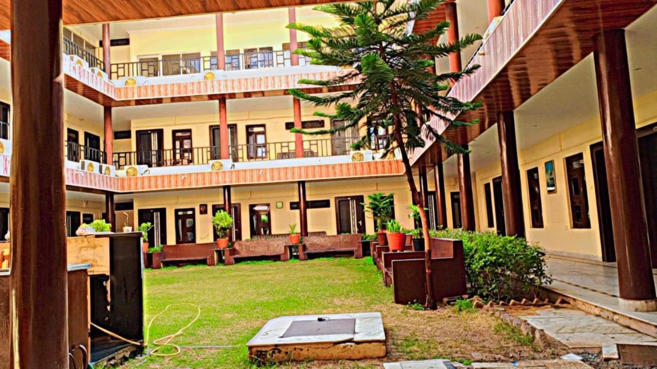 Goyal Plaza Hotel 5 Mint. Waling Distance From Pushkar Lake Esterno foto