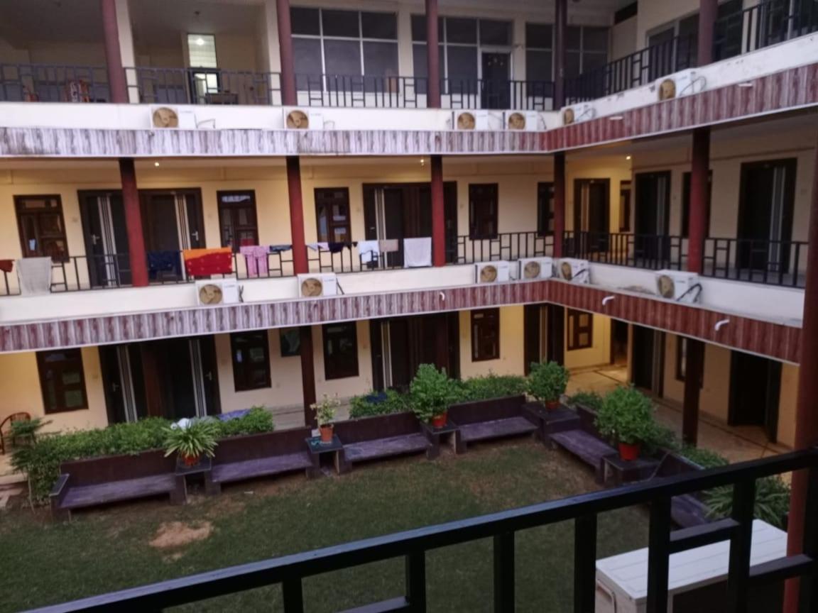 Goyal Plaza Hotel 5 Mint. Waling Distance From Pushkar Lake Esterno foto